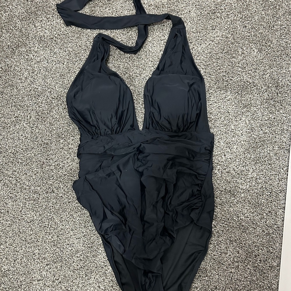 Cupshe Halter One Piece